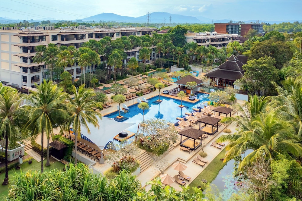 Marriott S Mai Khao Beach Phuket 63/65