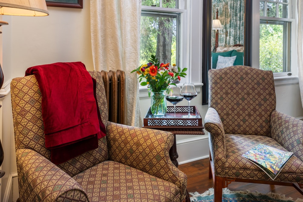 Abbington Green Bed &amp; Breakfast Inn 32/49