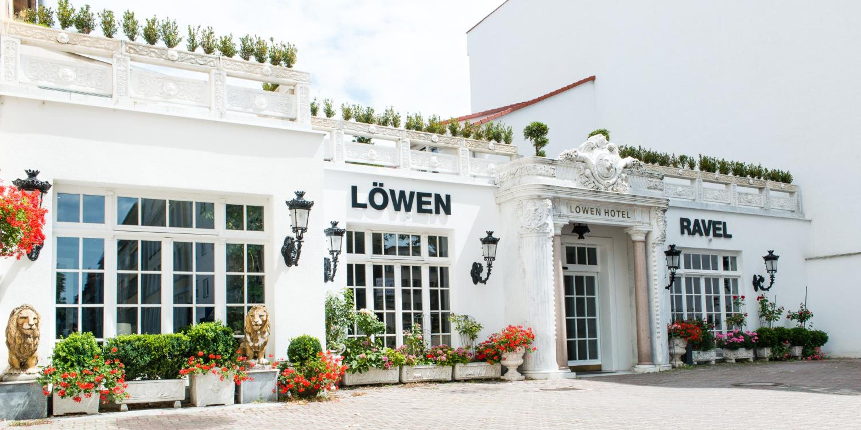 Lowen Hotel 5/58