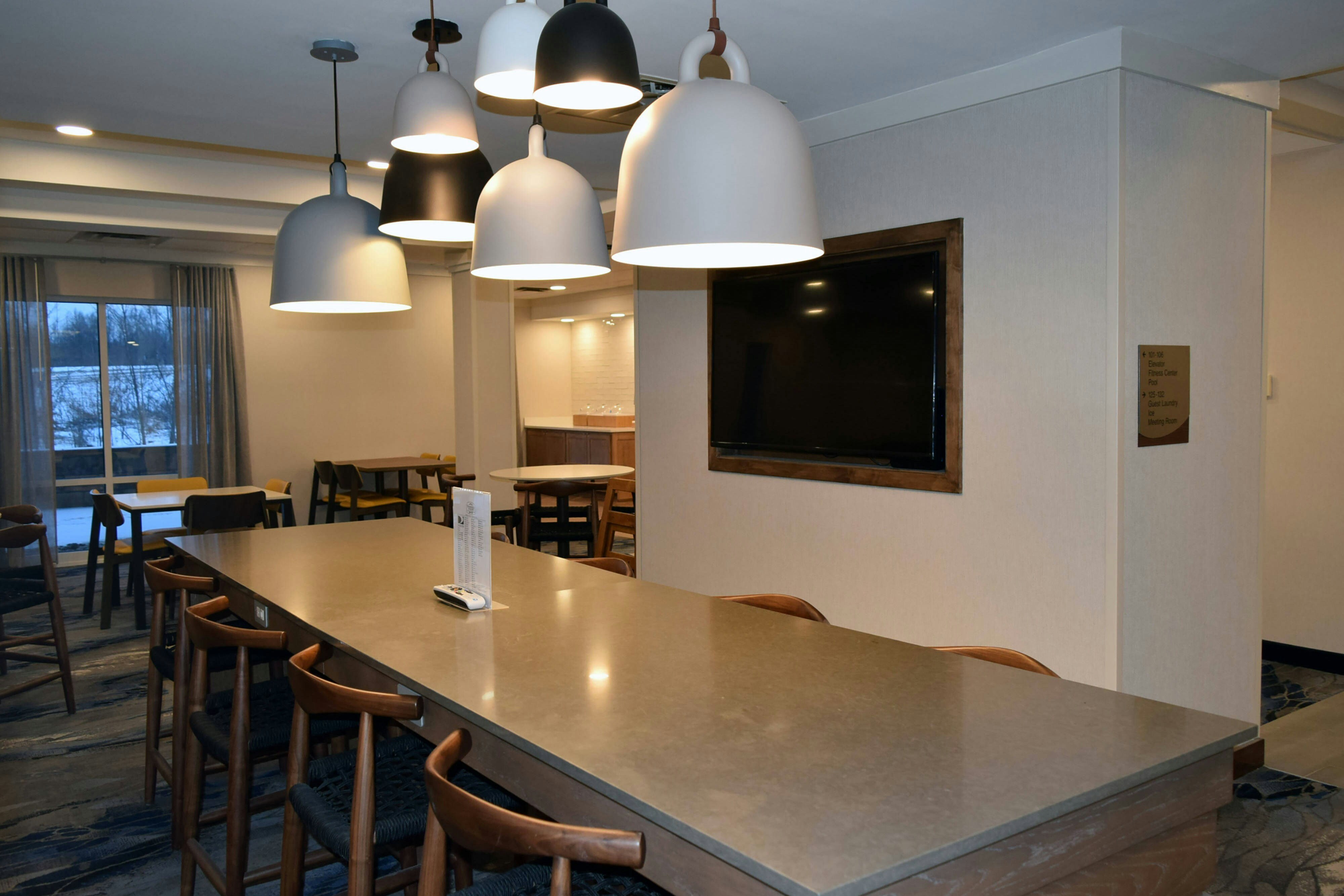 Fairfield Inn And Suites By Marriott Youngstown 32/35