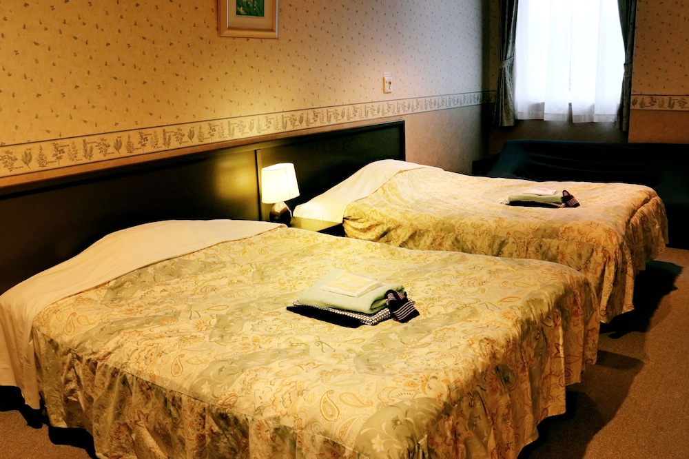RESORT INN MARION SHINANO 24/67
