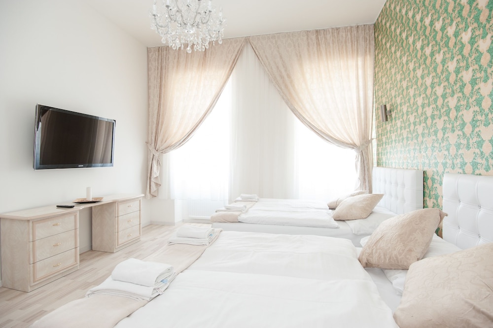 Royal Resort Apartments Westbahnhof 10/42