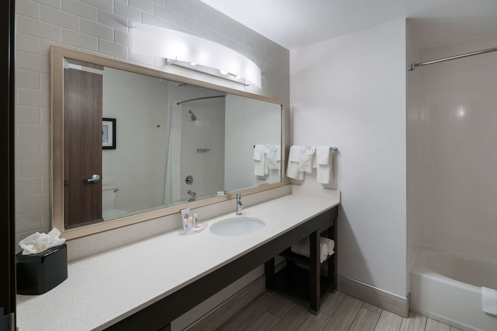 Comfort Suites Kennewick at Southridge 46/47