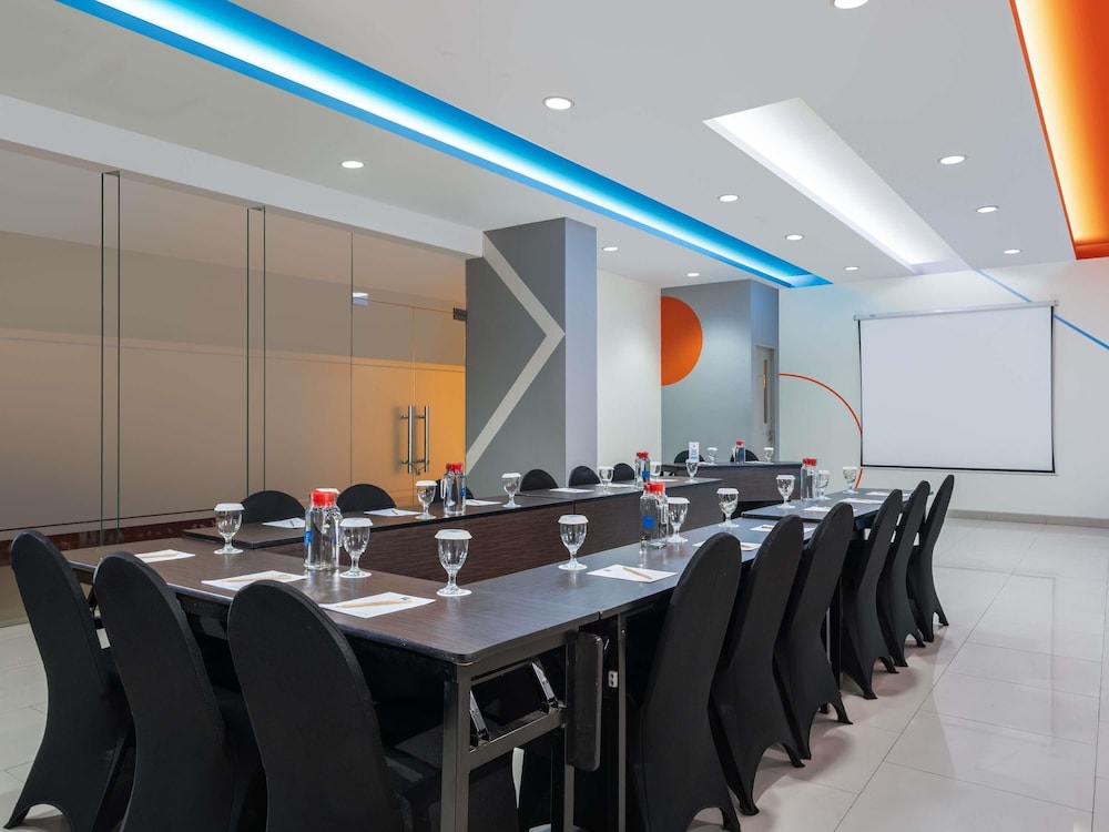 Ibis Budget Jakarta Cikini 35/42
