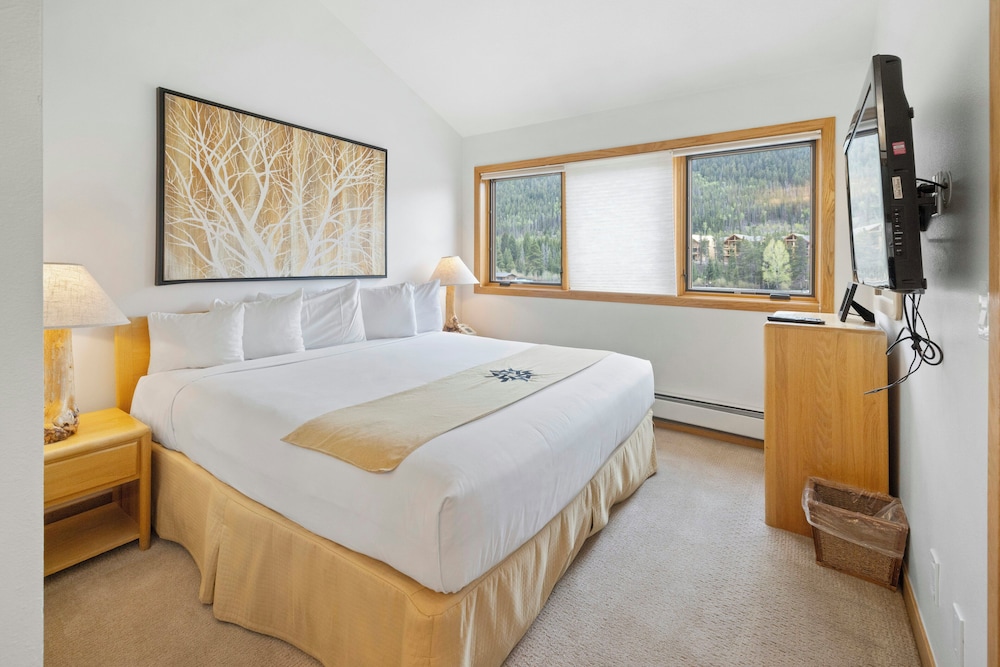 2 Bedrooms, Condo, 1 Queen and 1 Single Bed, 2 Bathrooms