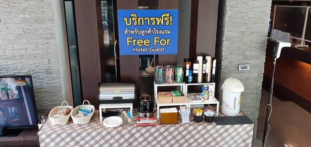 Collection O The Bangkok Airport Link Suite 46/56