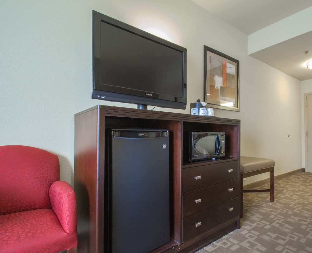 Hampton Inn Greenville, NC 54/81