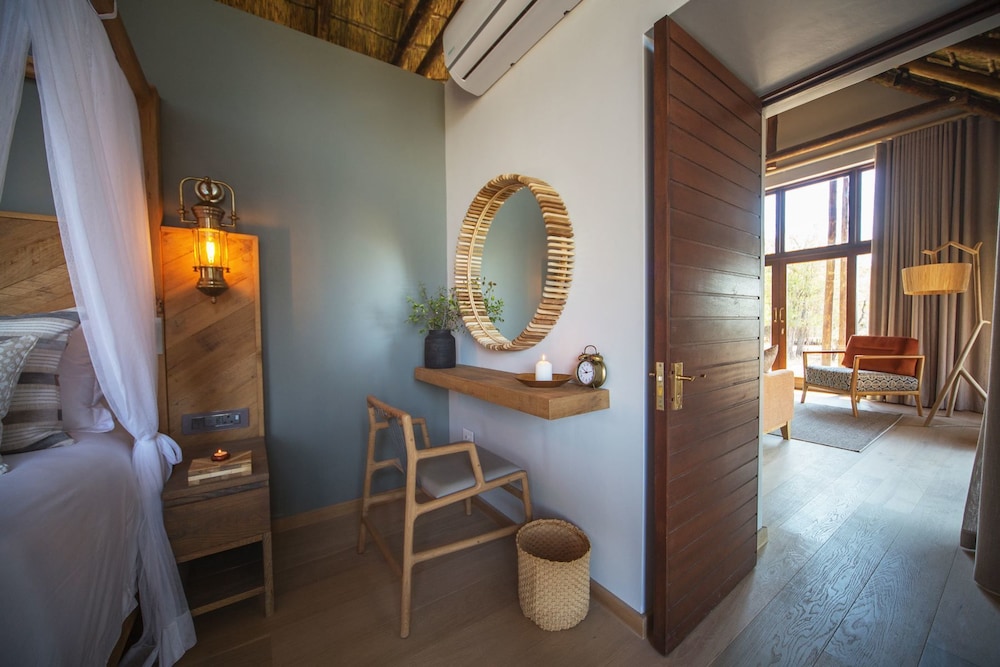 Nkala Safari Lodge 13/43