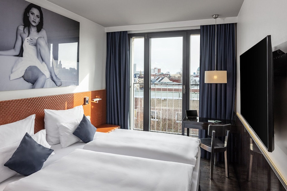 Room at Hotel Mani By Amano Group, BERLIN
