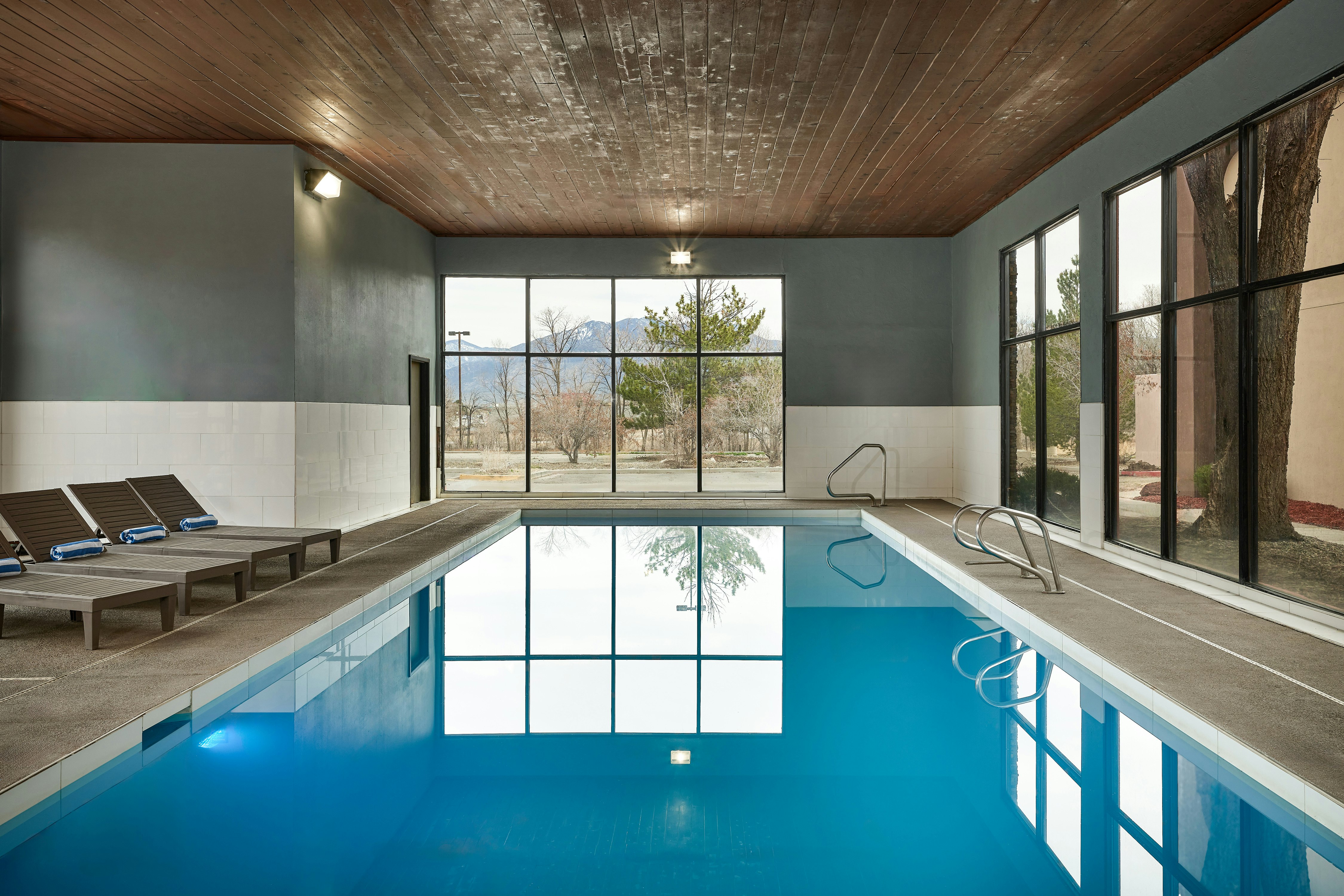Hampton Inn Taos 17/48
