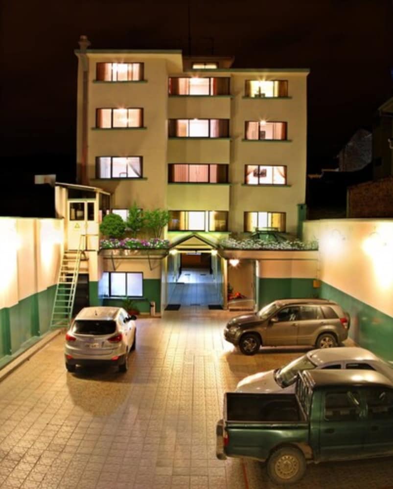 Hotel Yanuncay 2/38