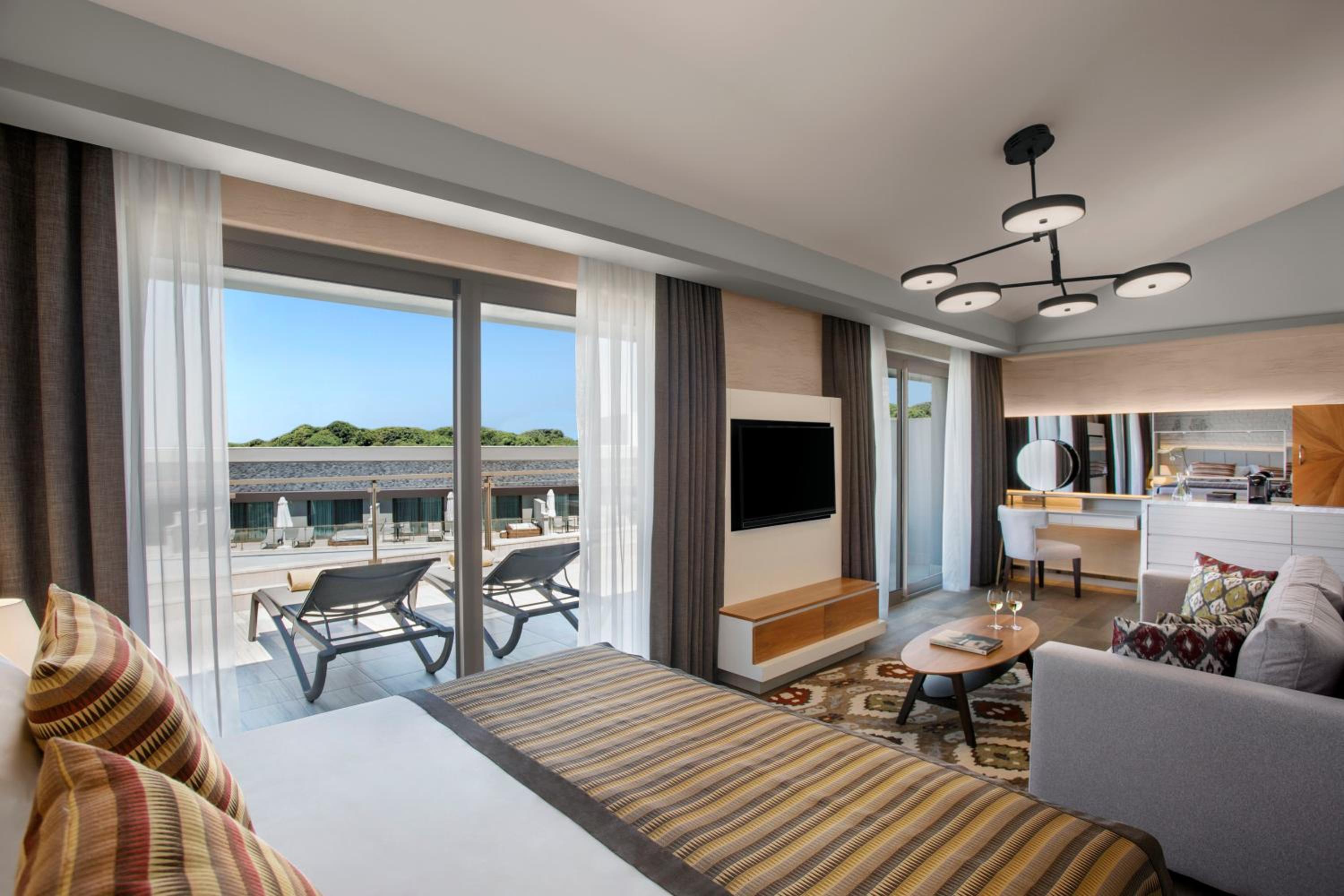 Grand Penthouse Suite