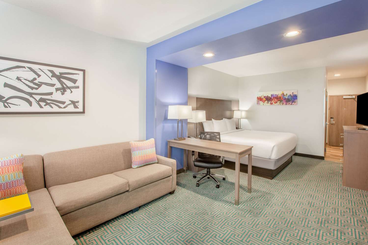 La Quinta Inn And Suites By Wyndham Dallas Duncanville 39/53