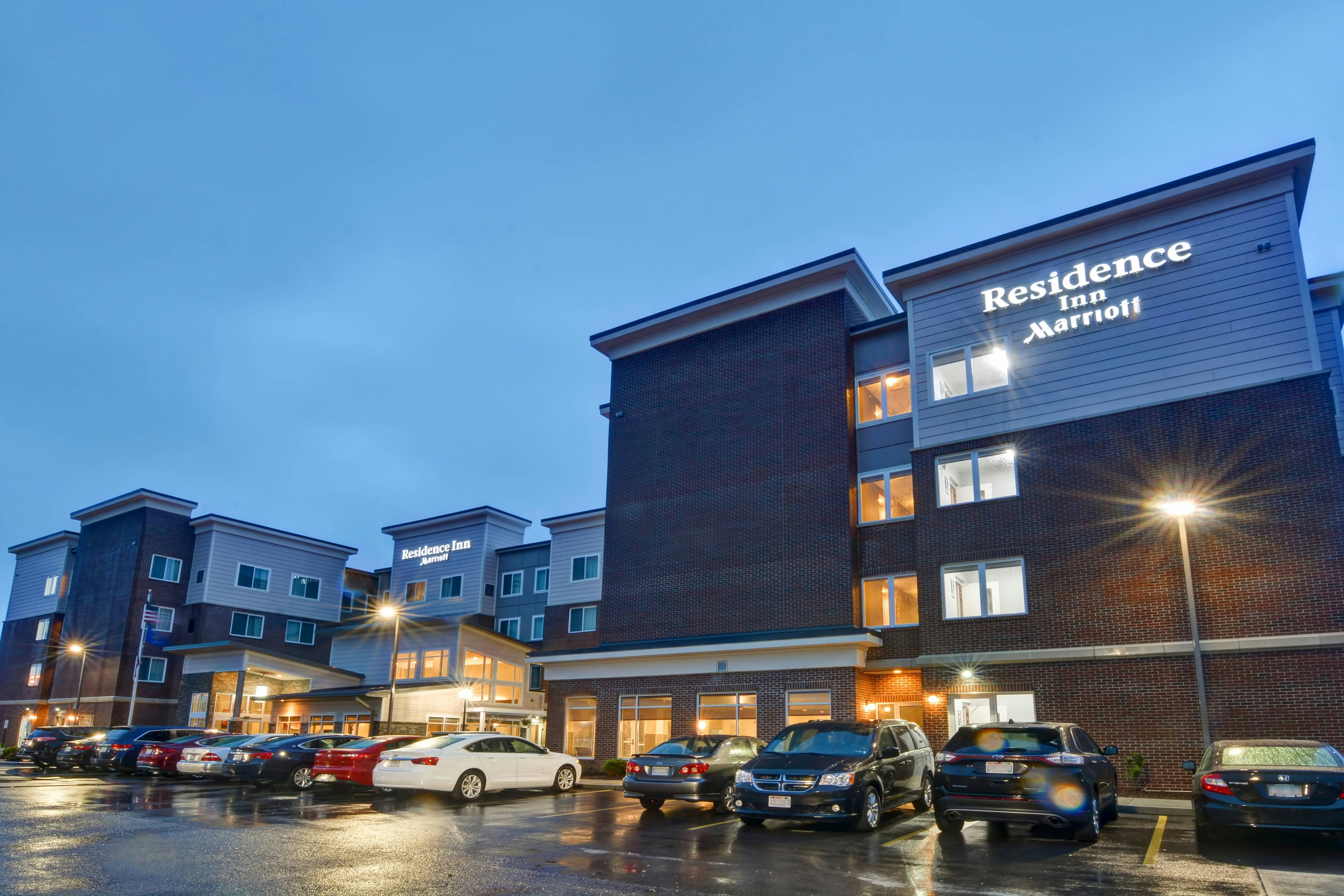 Residence Inn Milwaukee North Glendale 1/16