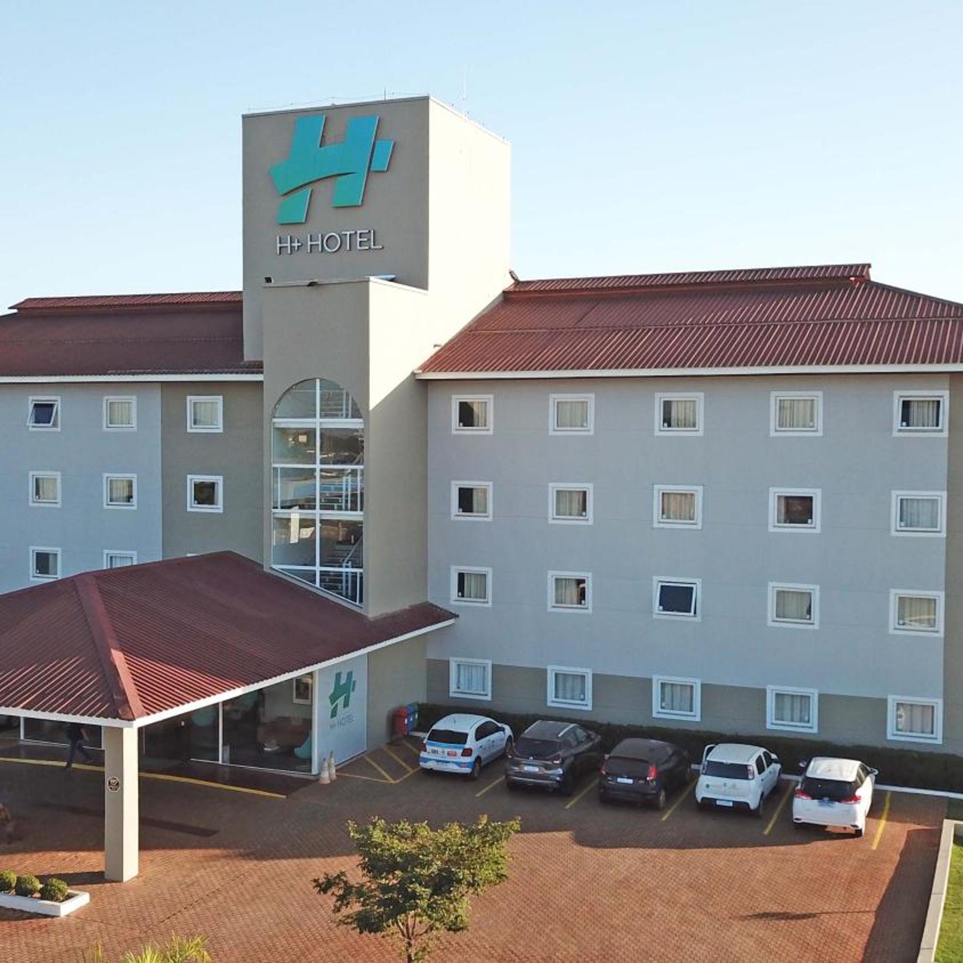 Hotel 10 Dourados 6/52