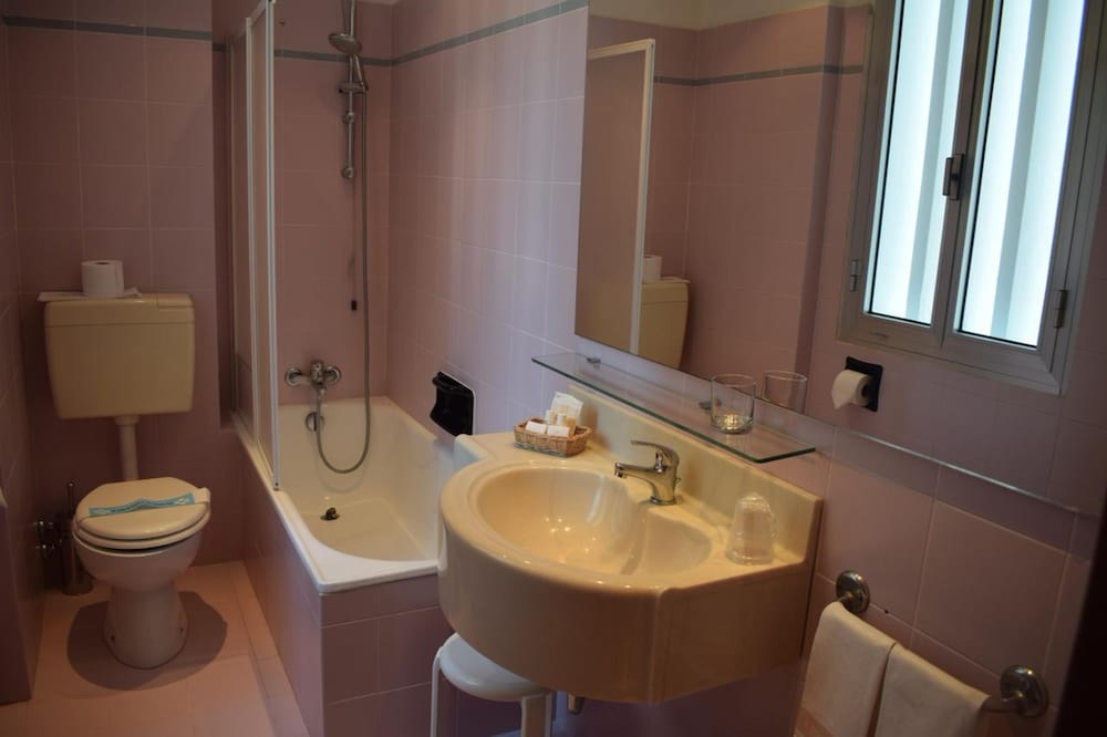 HOTEL BEAU RIVAGE PINETA 28/54