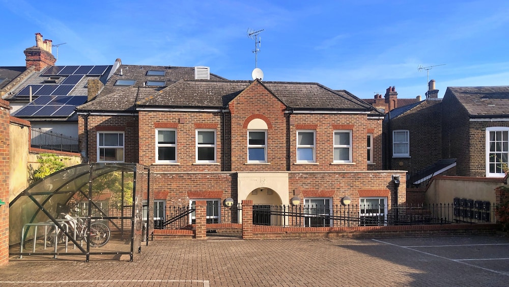 Richmond Ibis House Apartments 5/50