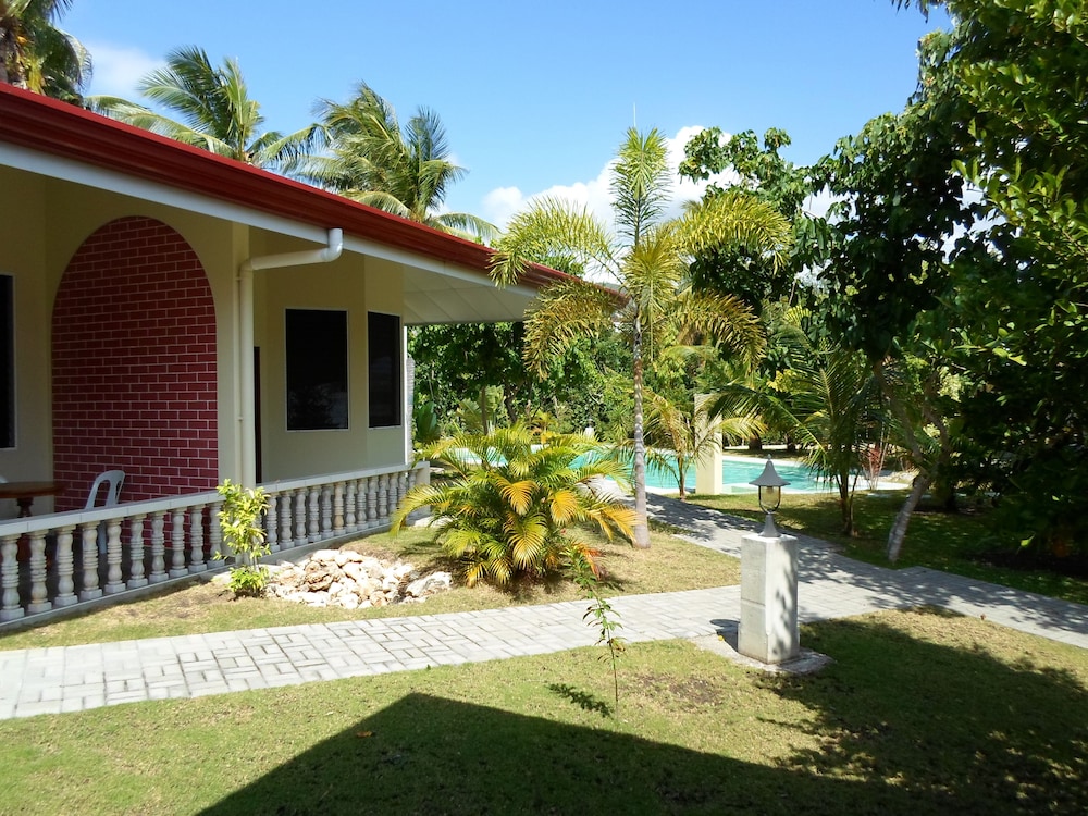 Meili Beach Resort 5/57
