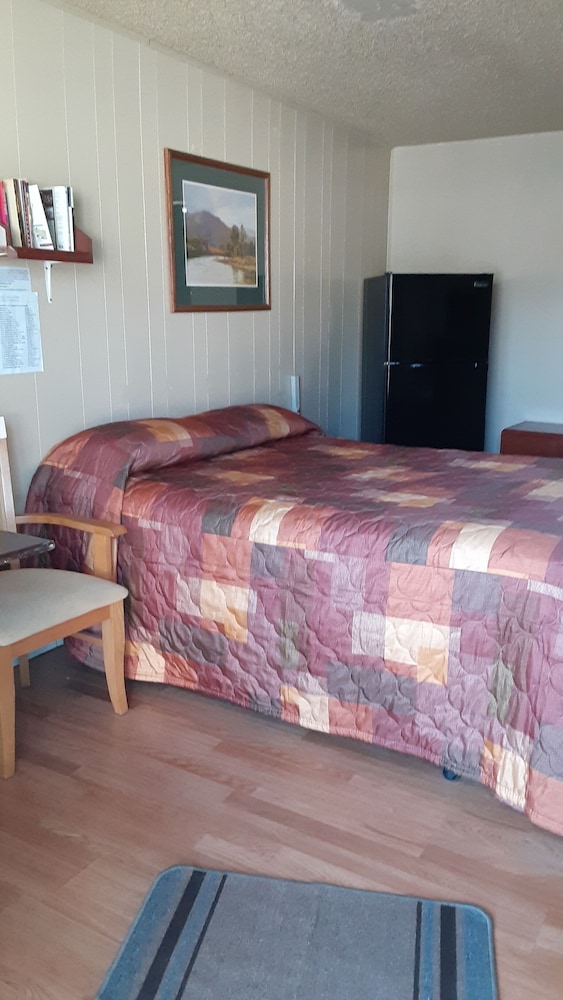 Brickyard Inn 14/23