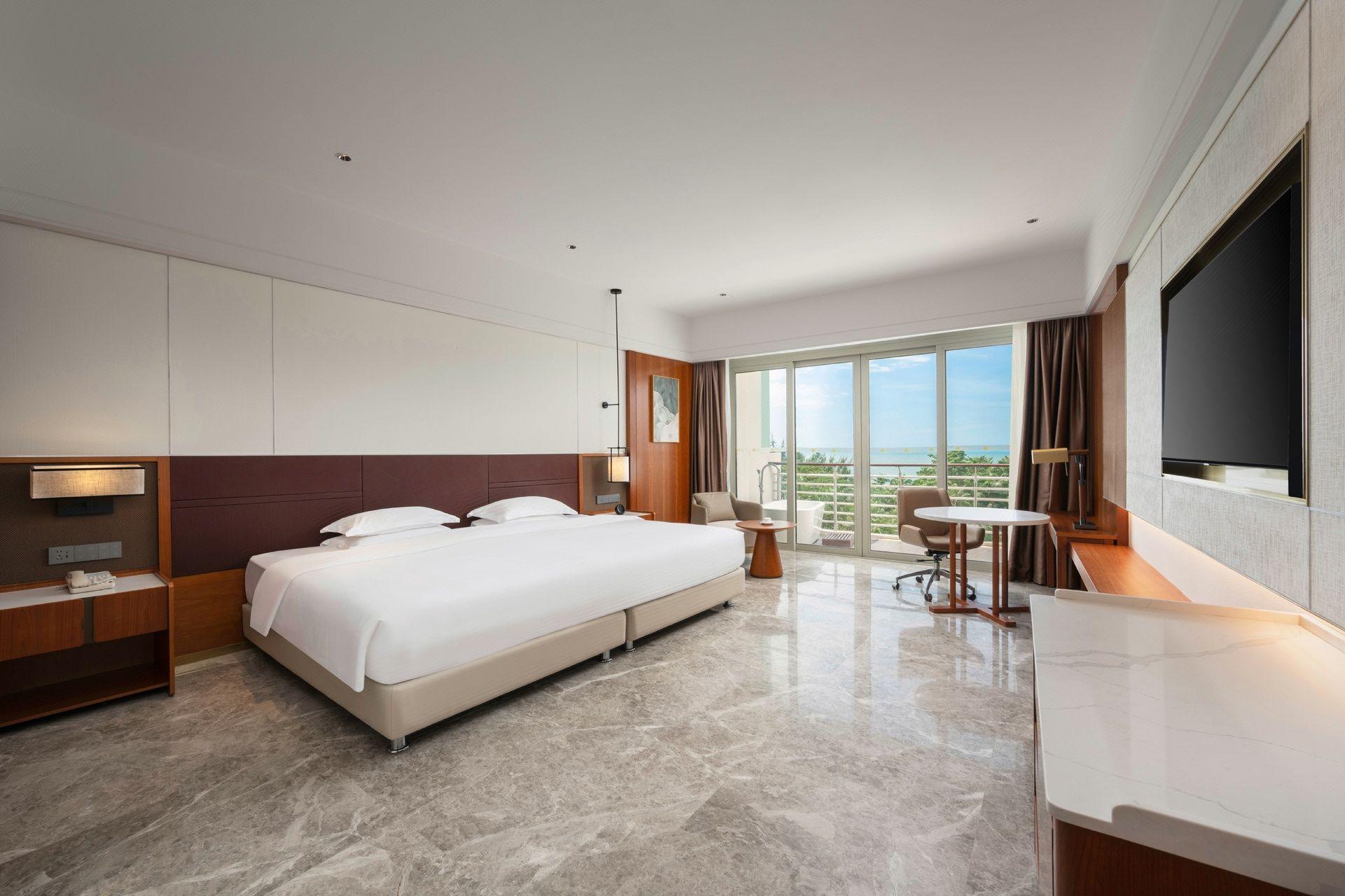Ocean, Deluxe, Twin Beds, with View, Balcony