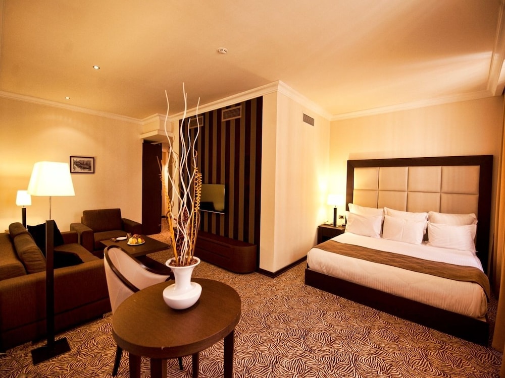 National by Stellar Hotels, Yerevan 15/76