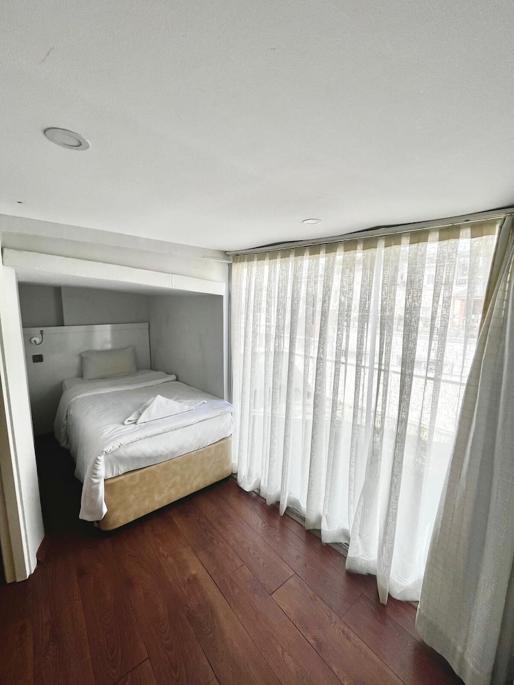 Vip, Twin Beds, Bosphorus View, Terrace