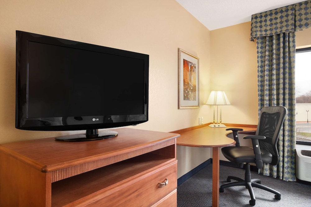 Hampton Inn Geneva 34/36