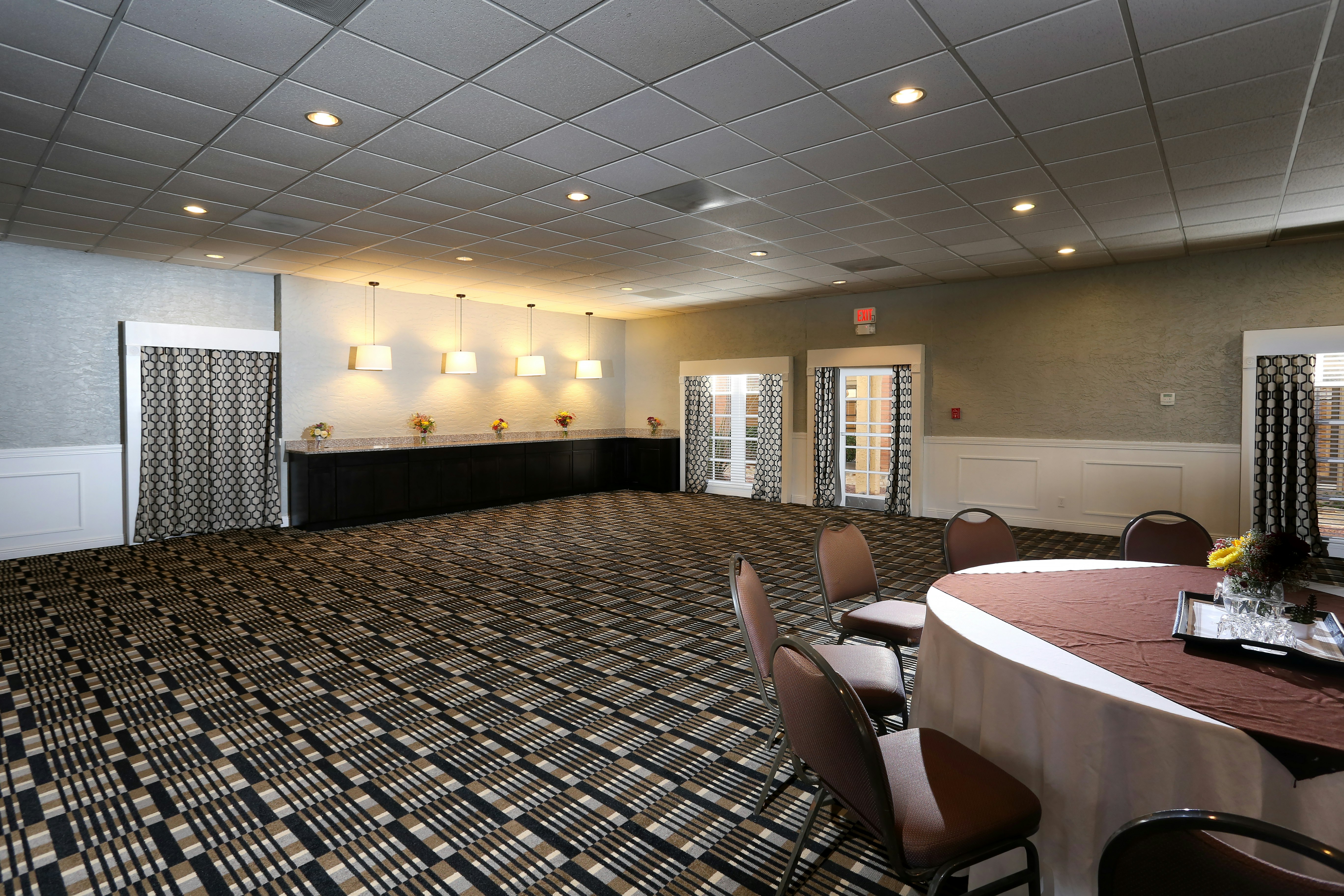 DoubleTree Suites by Hilton Tucson Airport 25/67