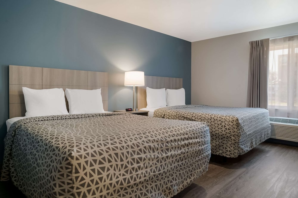 SUITE, 2 QUEEN BEDS