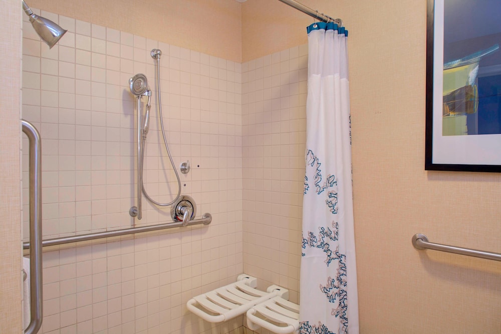 Residence Inn Marriott Chester 6/24