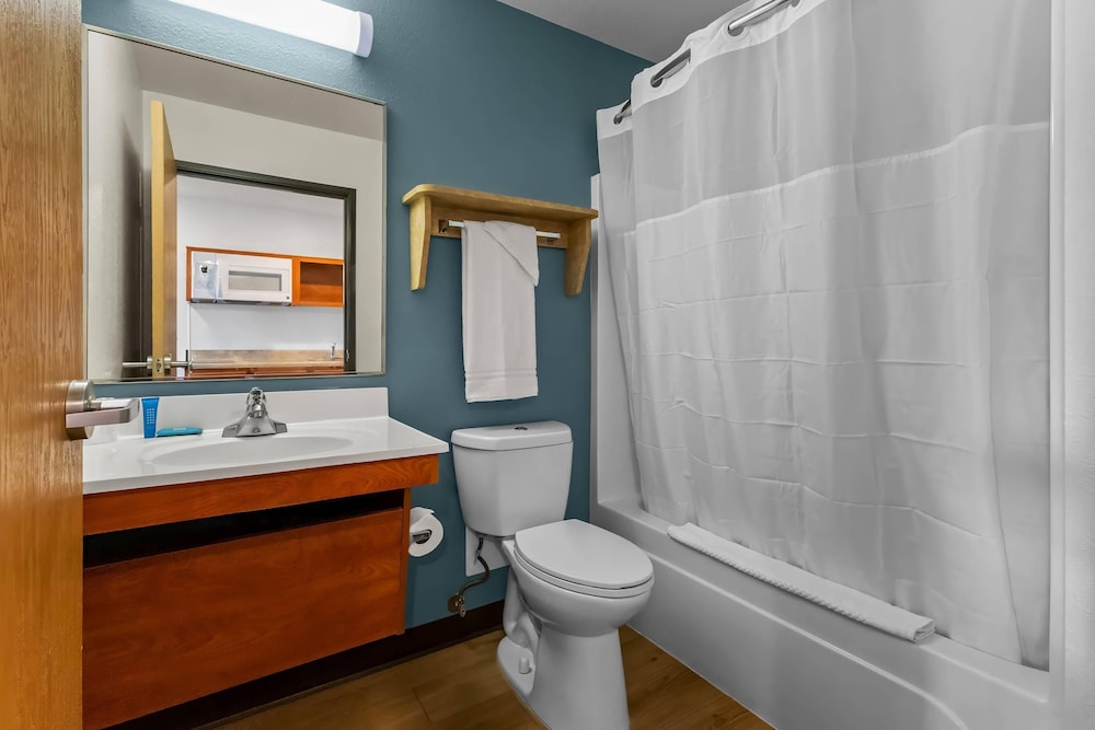 WoodSpring Suites Chesapeake-Norfolk Greenbrier 48/50