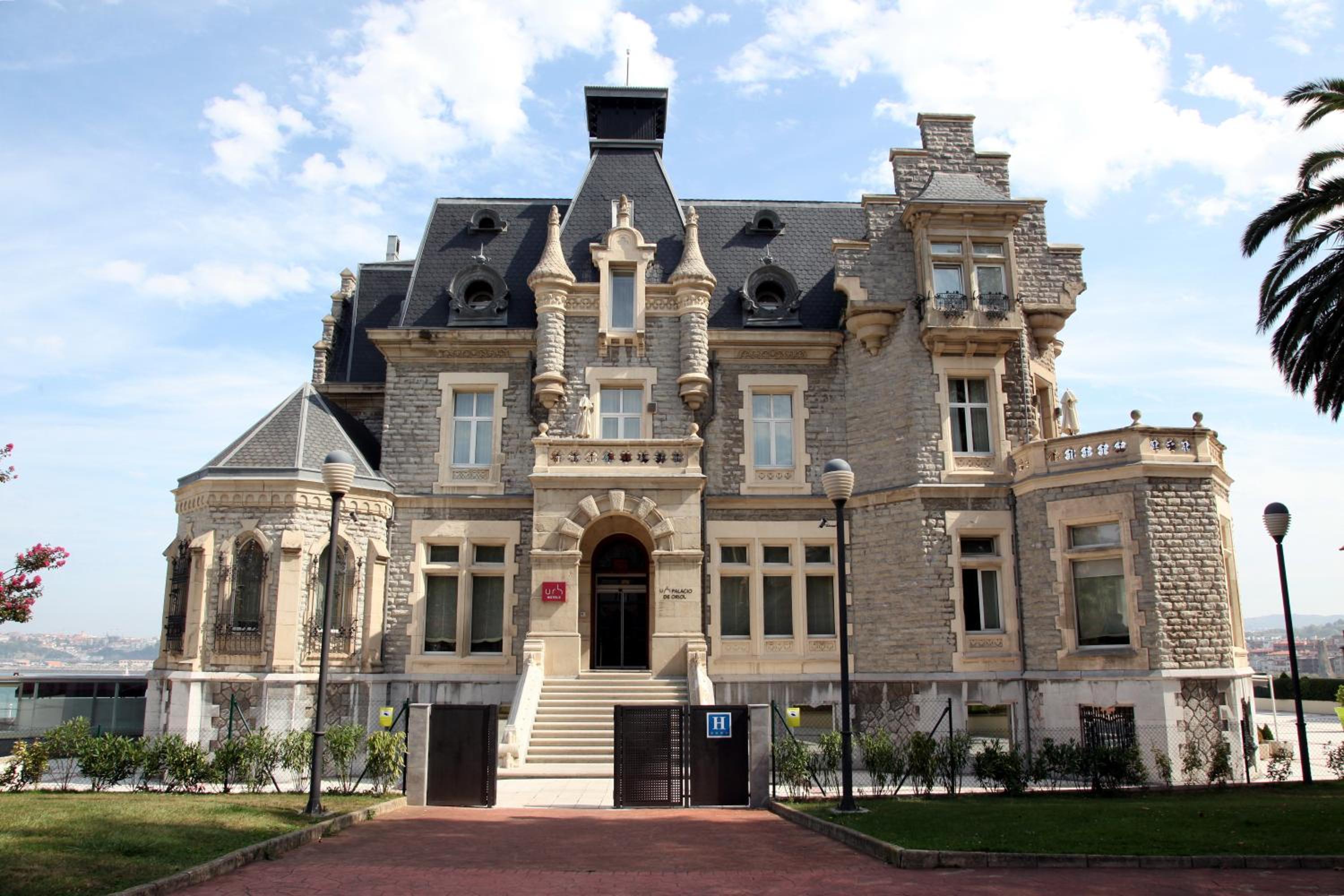 غرفة قياسية