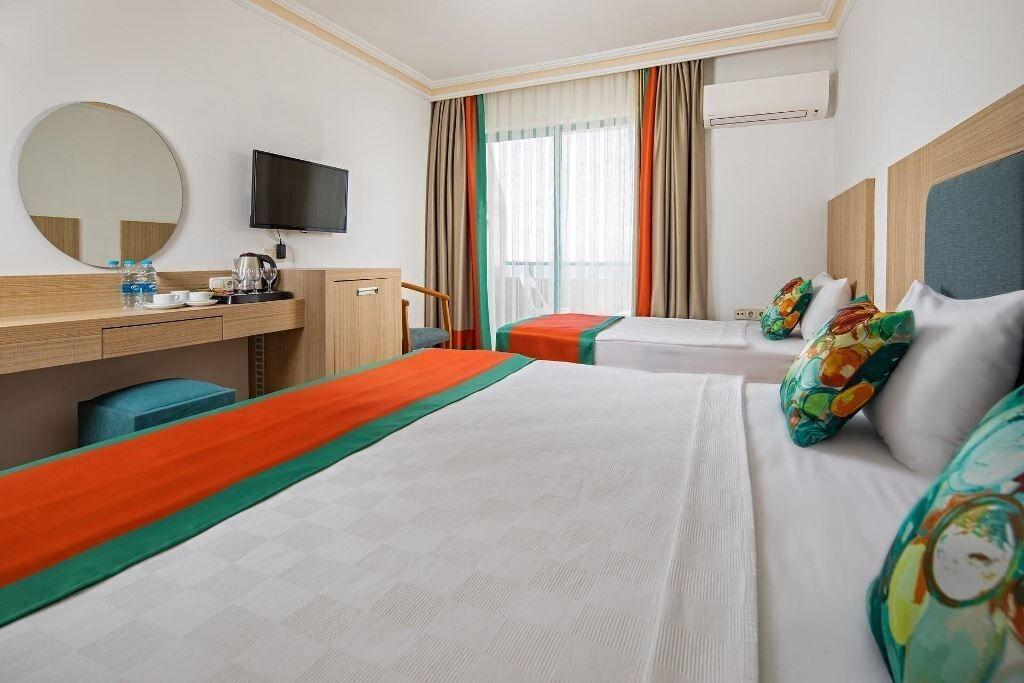 جناح عائلي، Club Hotel Mirabell 4/6