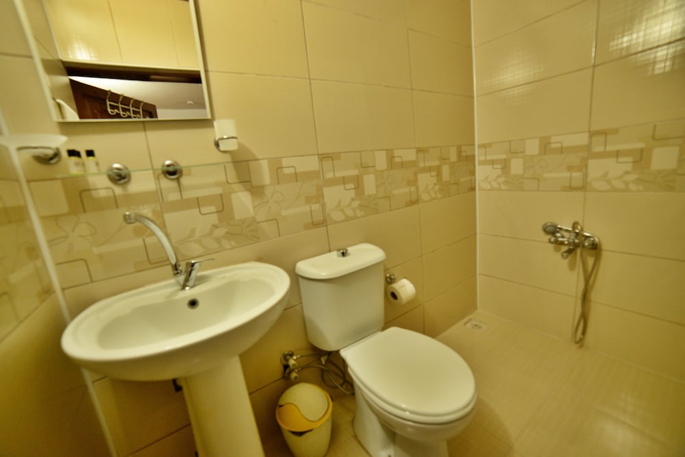 Peri Cave Hotel 50/54