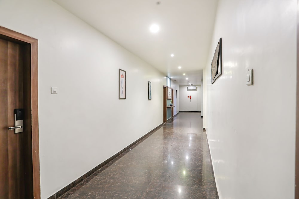 Hotel Mahendra 34/44
