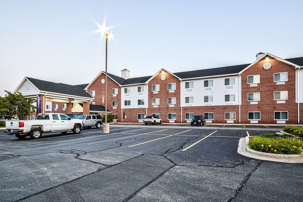 Holiday Inn Express Chicago Nw-Vernon Hills 37/50