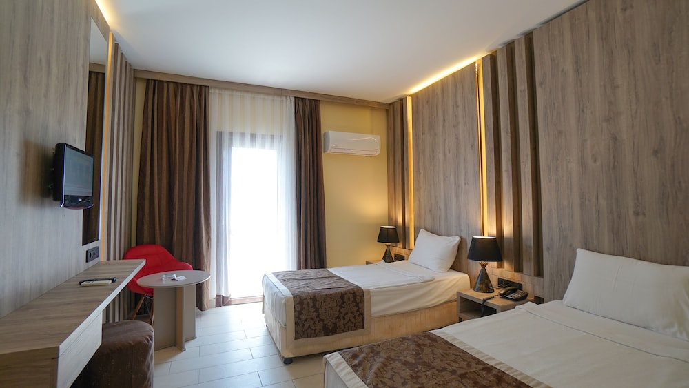 Golden Age Bodrum 8/50