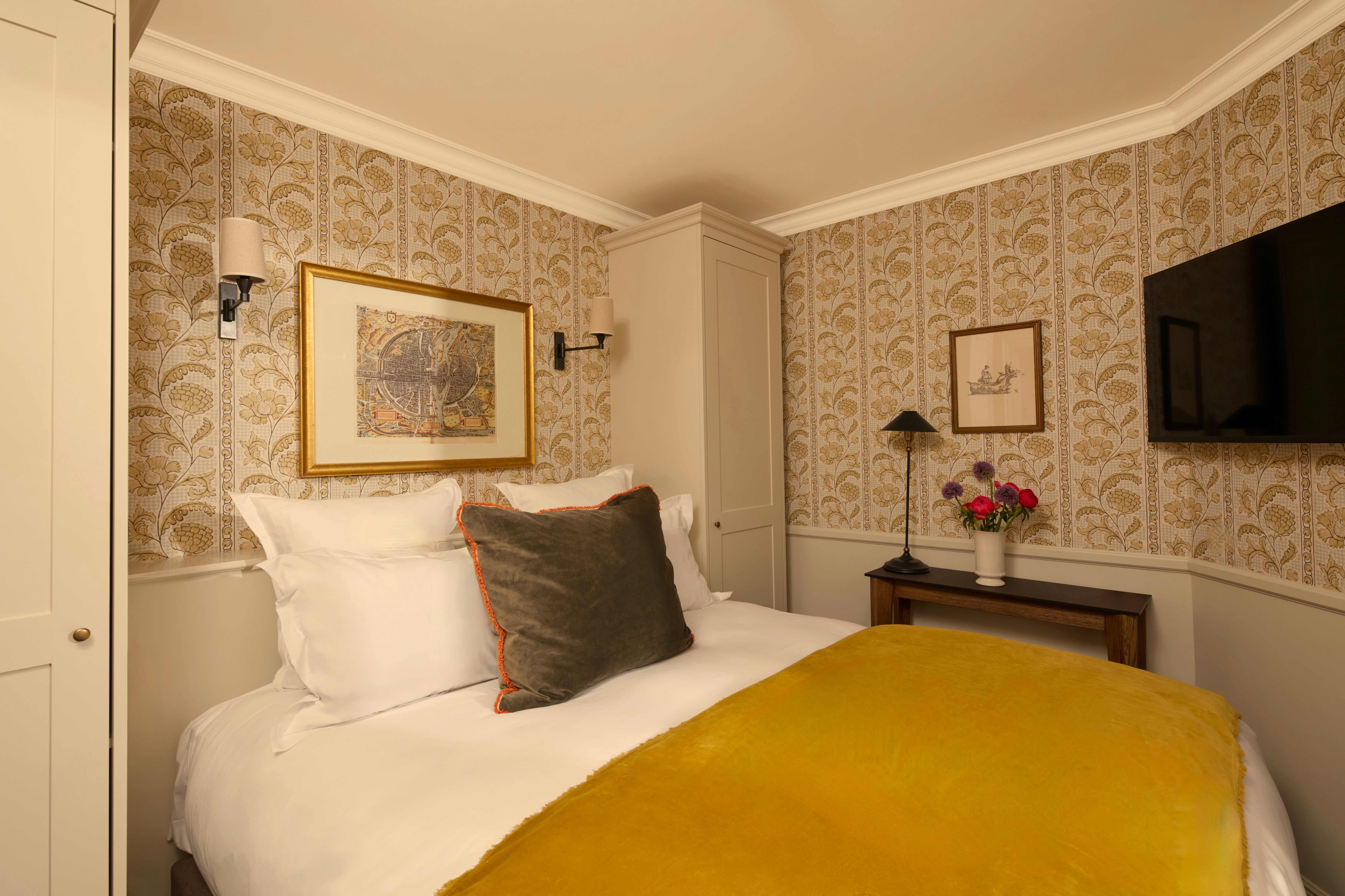 Hotel des Orfevres 14/55