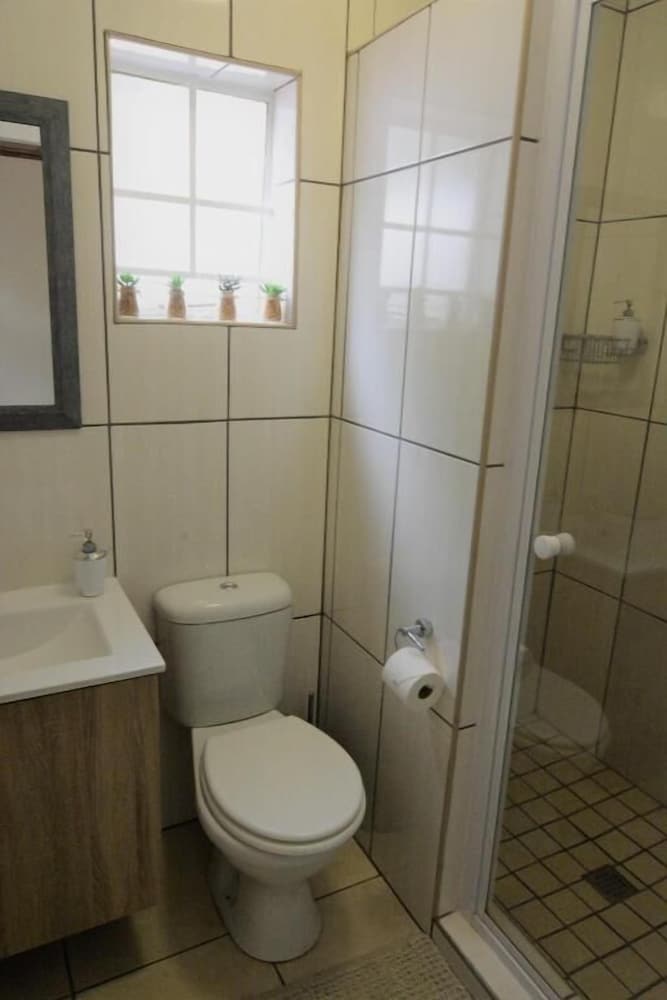 Pta East Guest Rooms 43/46