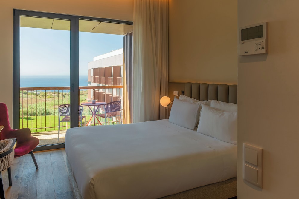 Sines Sea View Business & Leisure Hotel 14/50