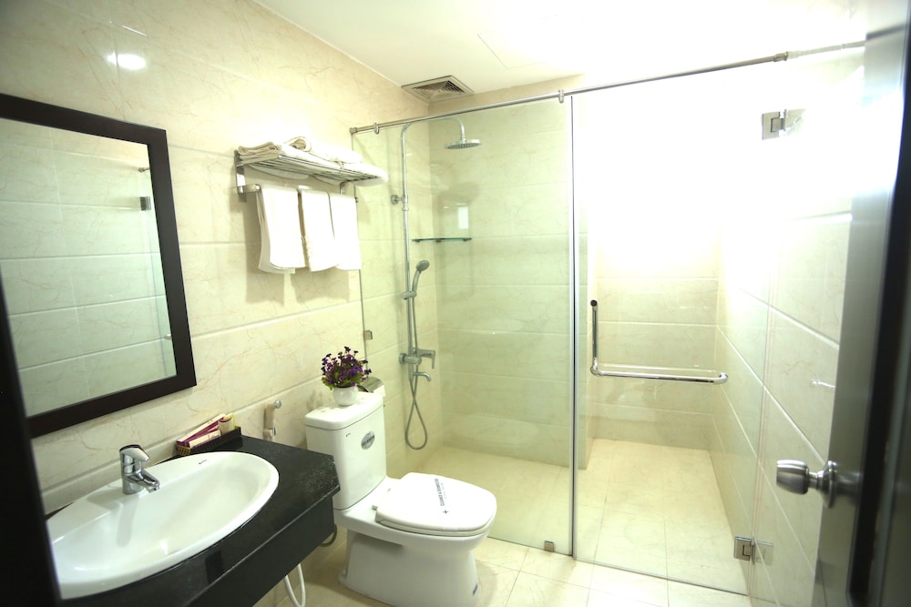 Huong Son Hotel 18/54