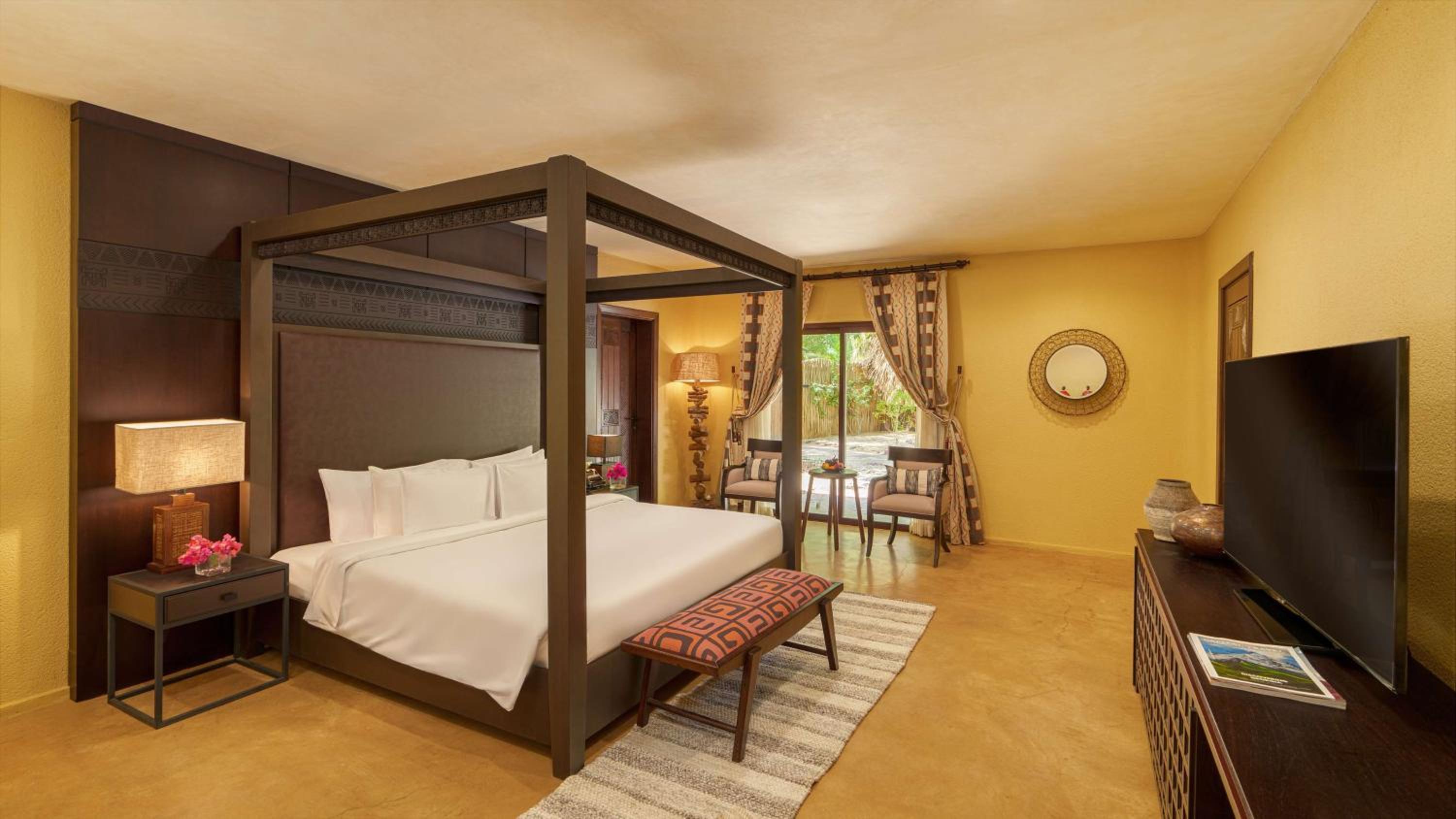 2 Bedrooms, Collection, Villa