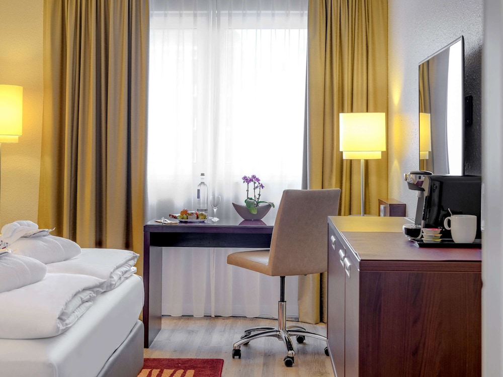 Mercure Hotel Duisburg City 27/68