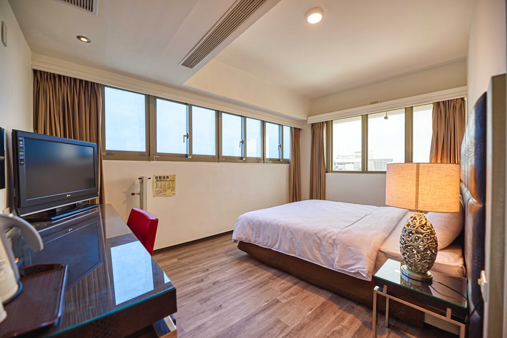 Jih Lih Hotel 19/38