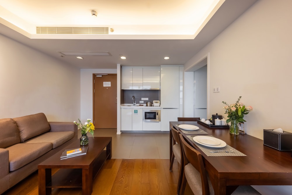 Starr Hotel and Serviced Apartment Jing An 13/27