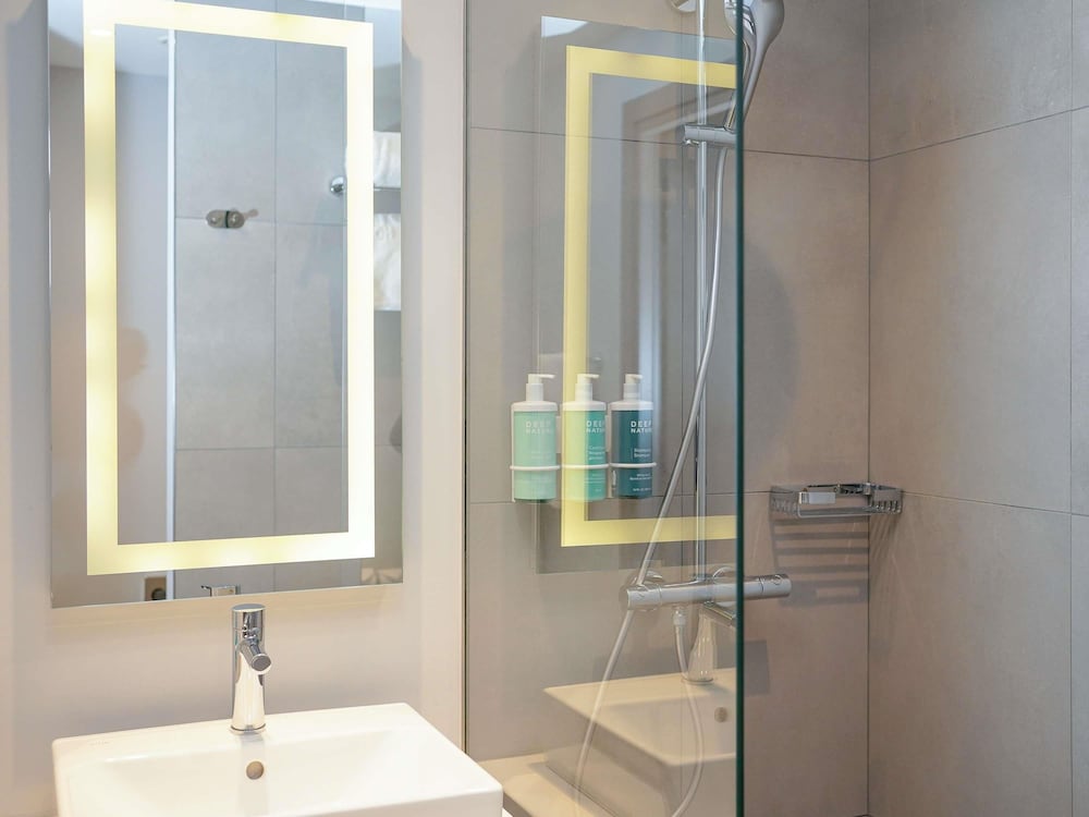 NOVOTEL Bishkek City Center 50/50