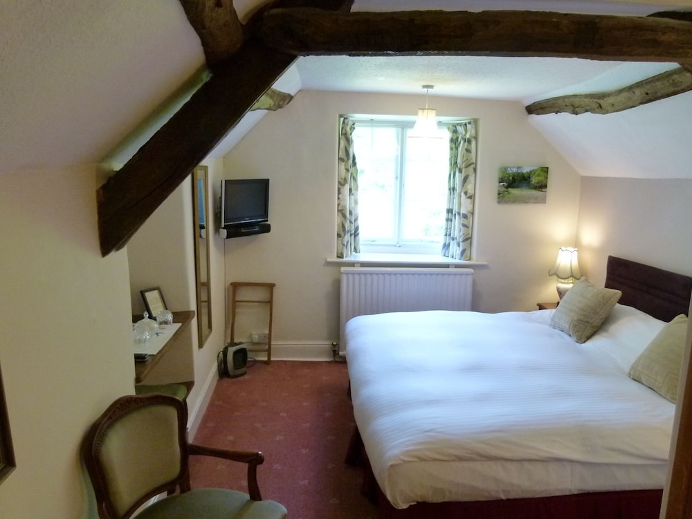 Collaven Manor Hotel 20/78