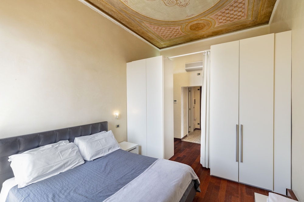 Doge Morosini Palace 3/50
