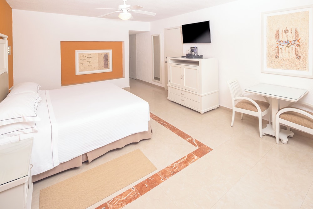 Occidental Costa Cancun 15/50