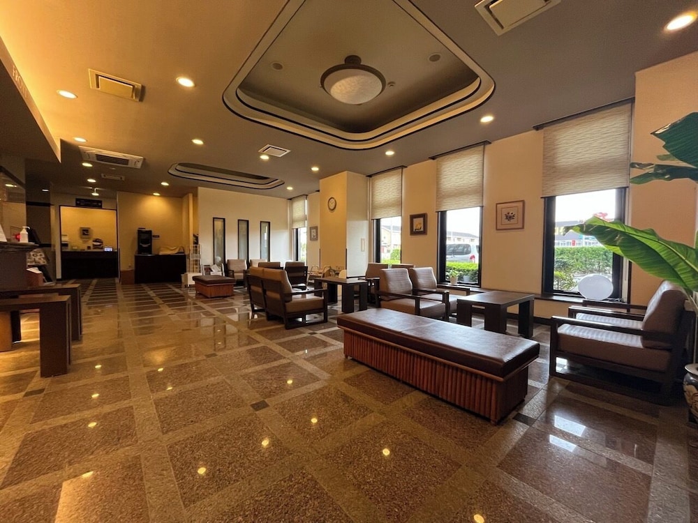 Hotel Route-Inn Mikawa Inter 27/33